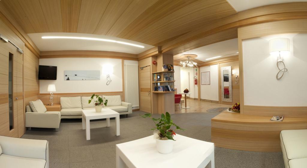 Hotel Al Cervo Tesero Luaran gambar