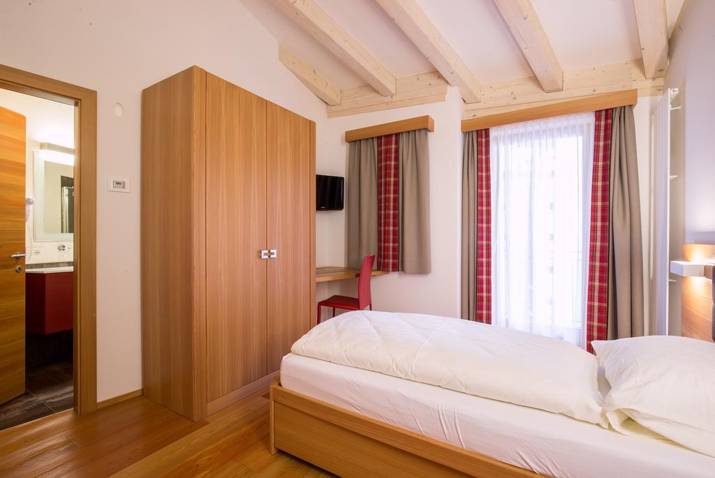 Hotel Al Cervo Tesero Luaran gambar